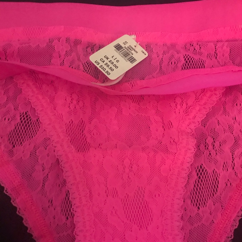 5 Piece Victoria Secret Set - Picture 16 of 16